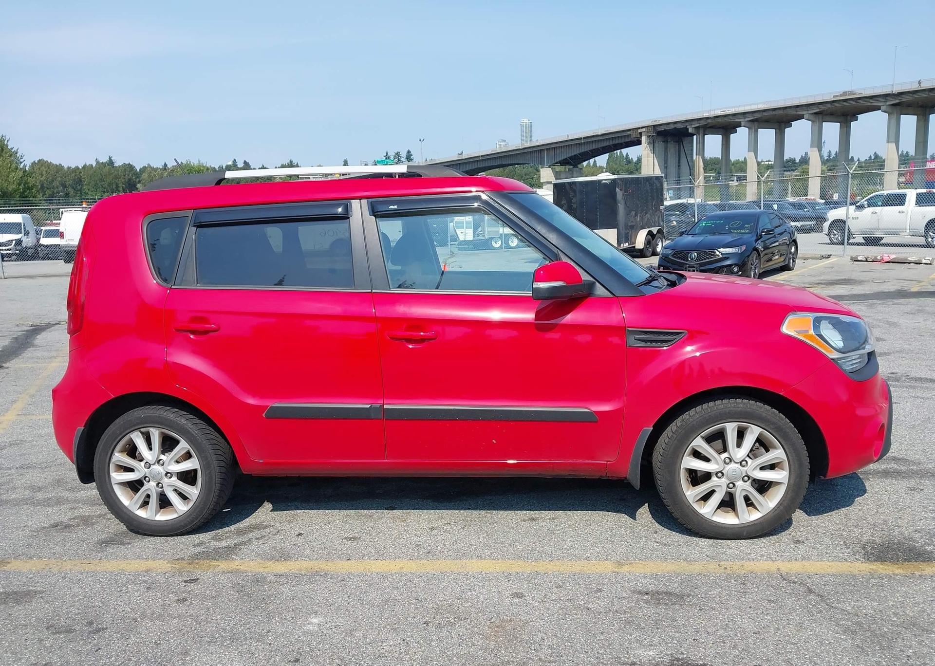 2013 KIA SOUL