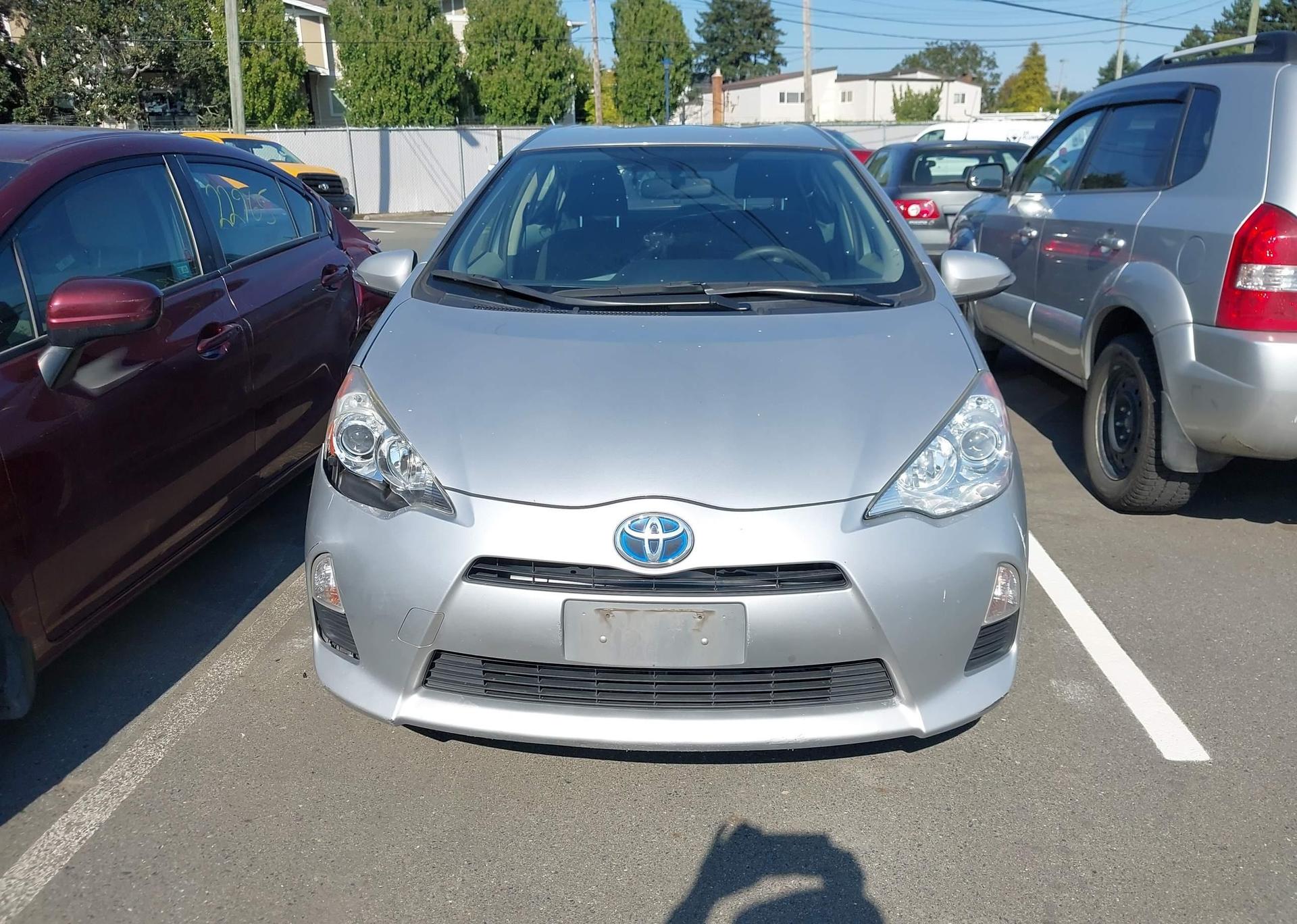2012 TOYOTA PRIUS