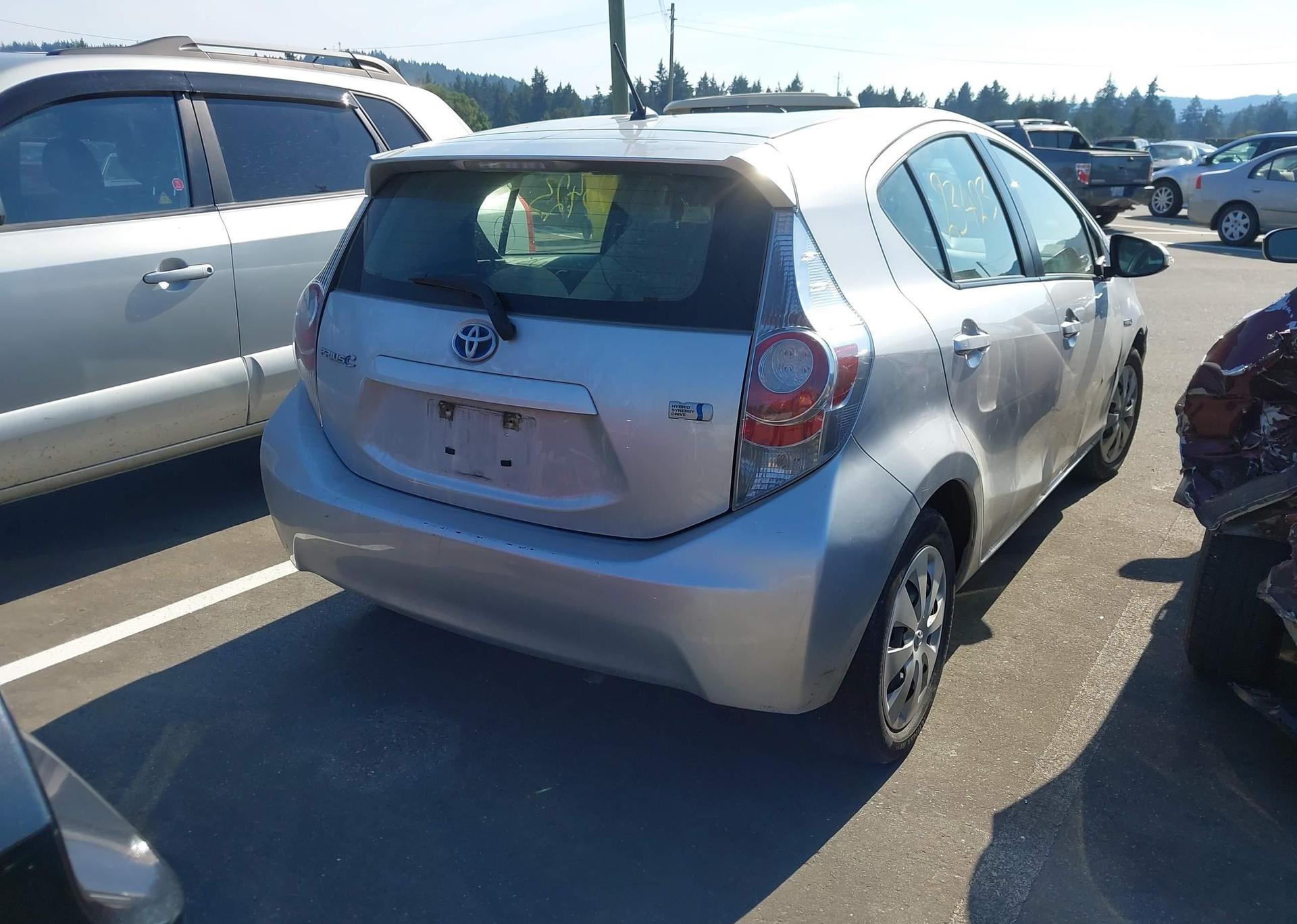 2012 TOYOTA PRIUS