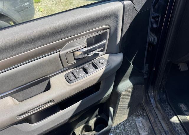2013 RAM 1500 SLT