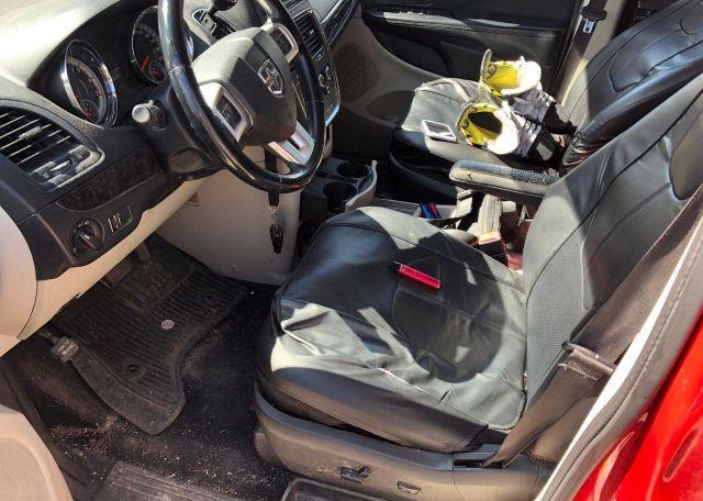 2013 DODGE GRAND CARAVAN SE