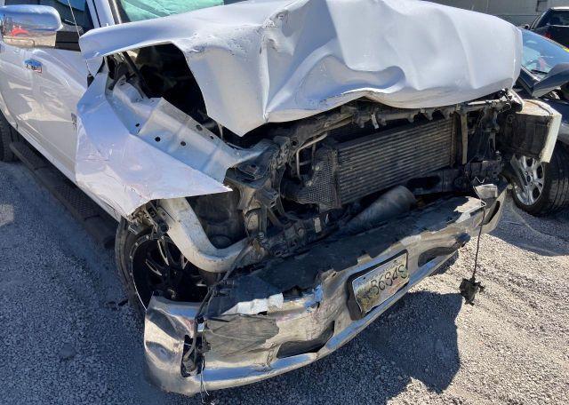 2018 RAM 1500 SLT