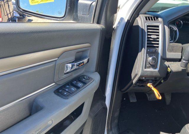 2018 RAM 1500 SLT