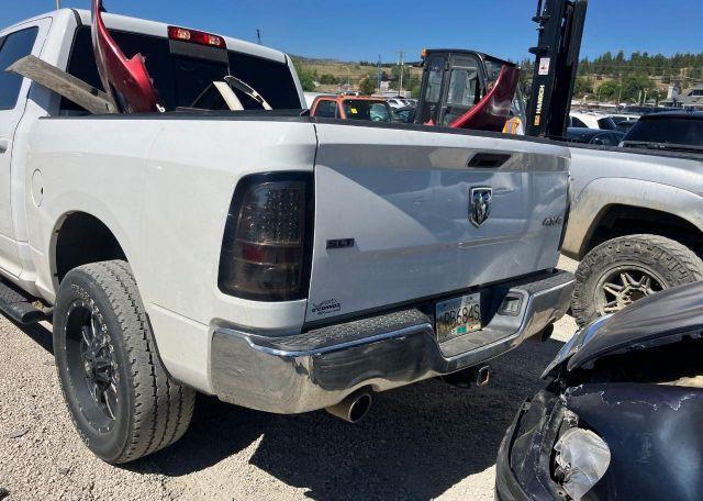 2018 RAM 1500 SLT