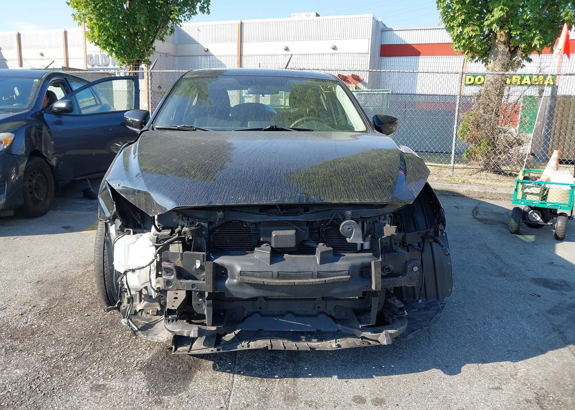 2015 MAZDA 3 TOURING
