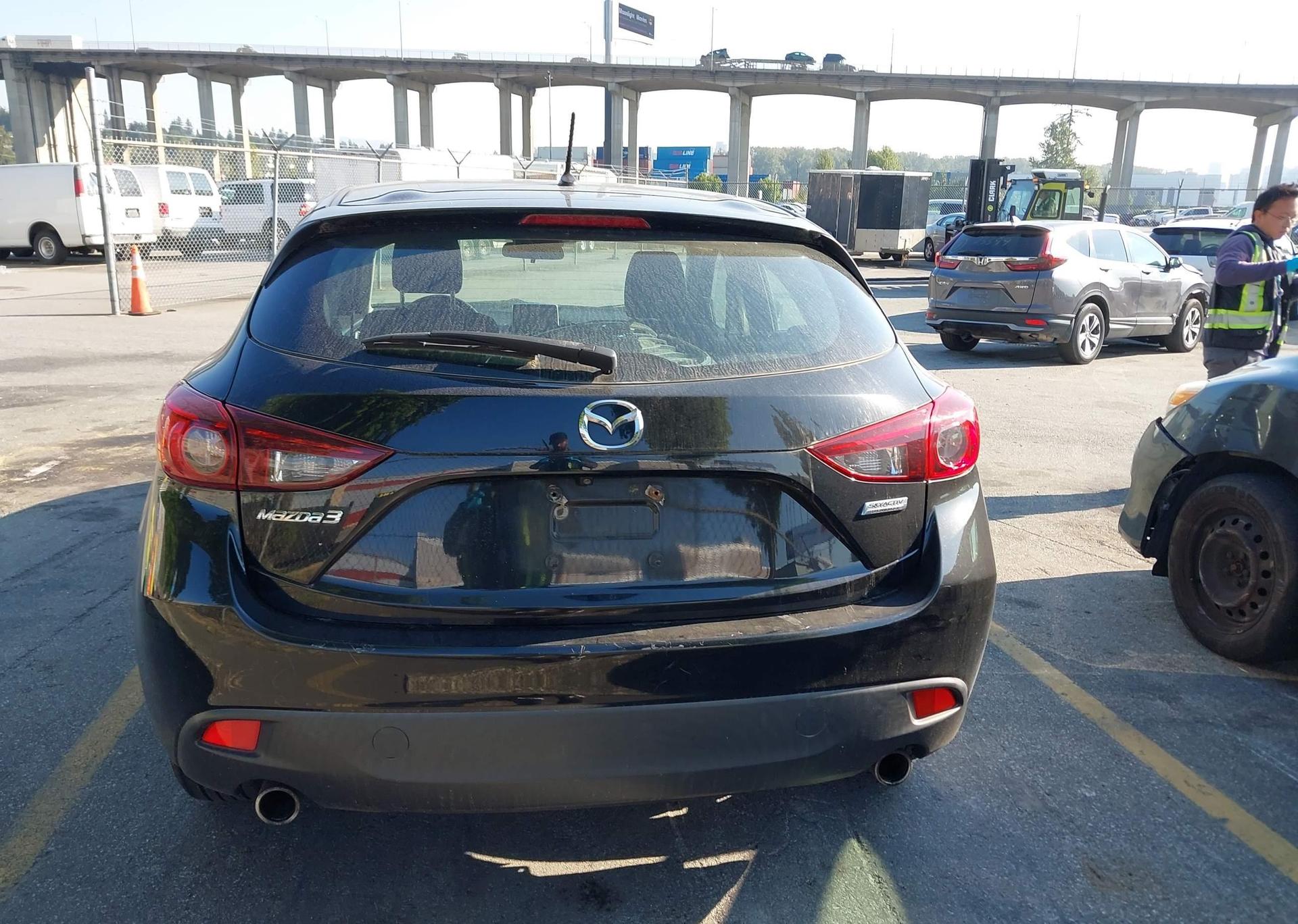 2015 MAZDA 3 TOURING