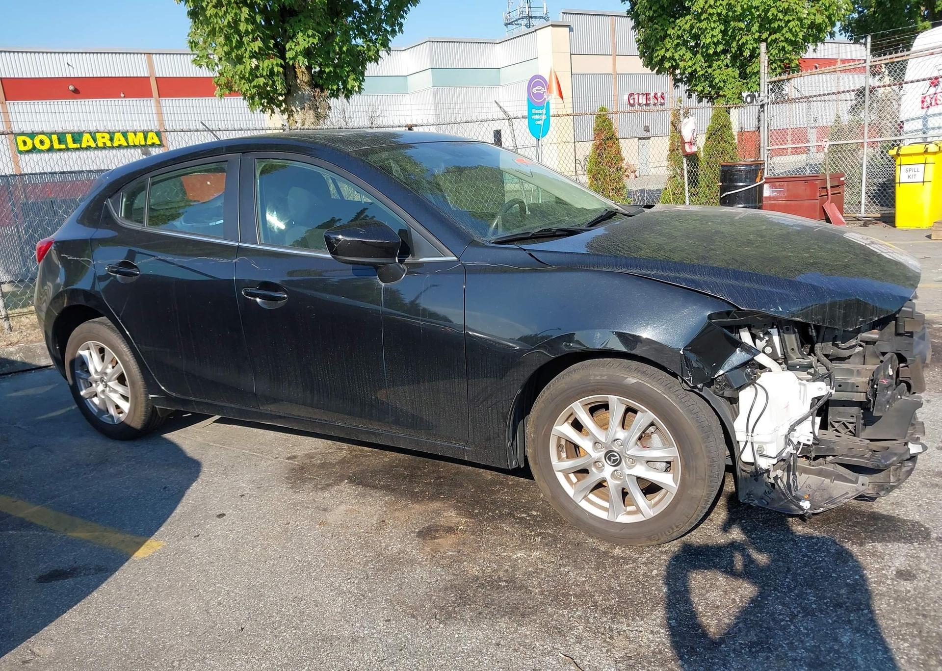 2015 MAZDA 3 TOURING