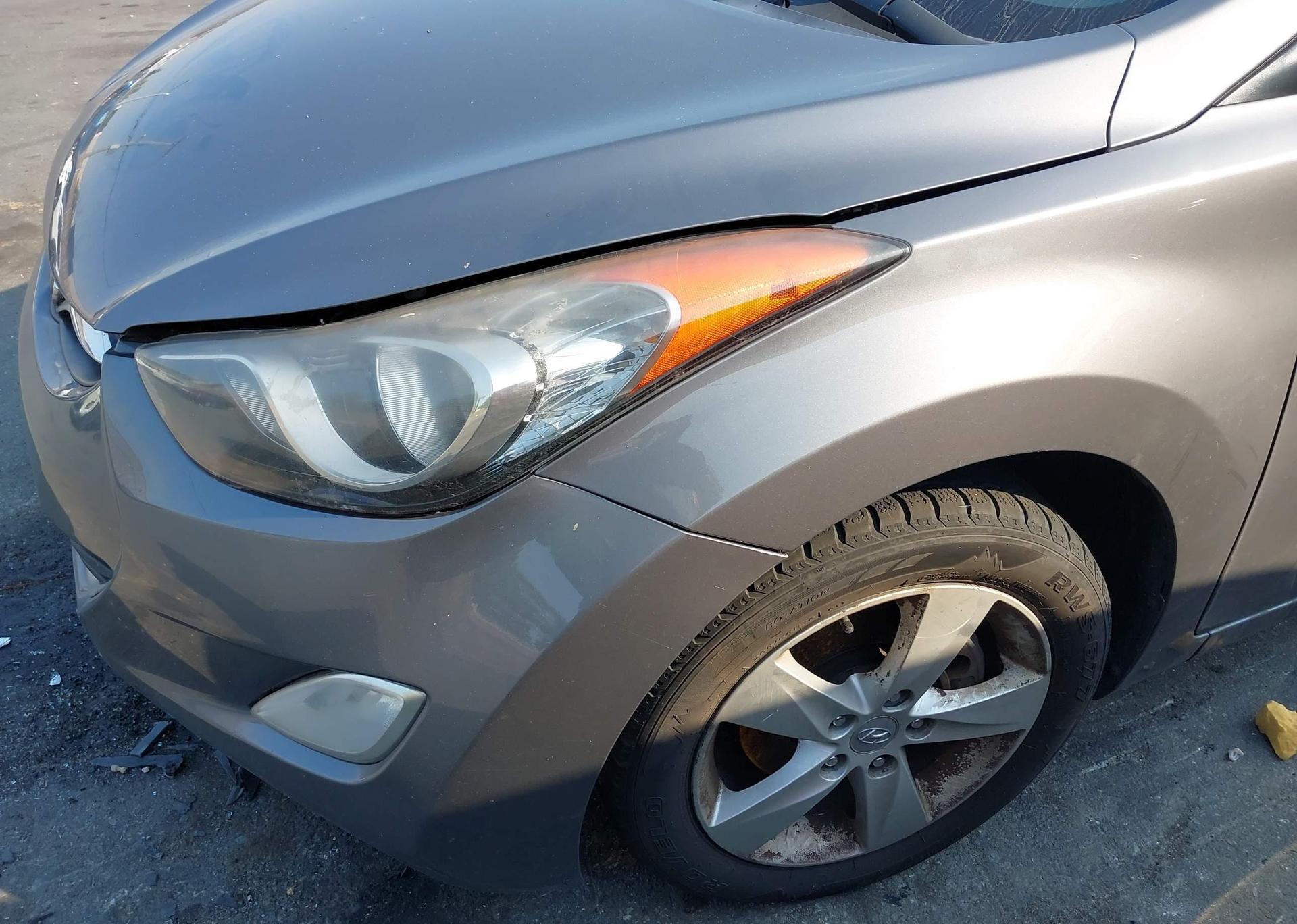 2012 HYUNDAI ELANTRA GLS