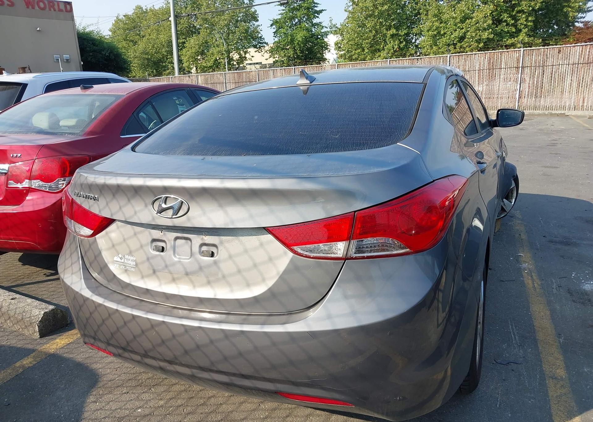 2012 HYUNDAI ELANTRA GLS