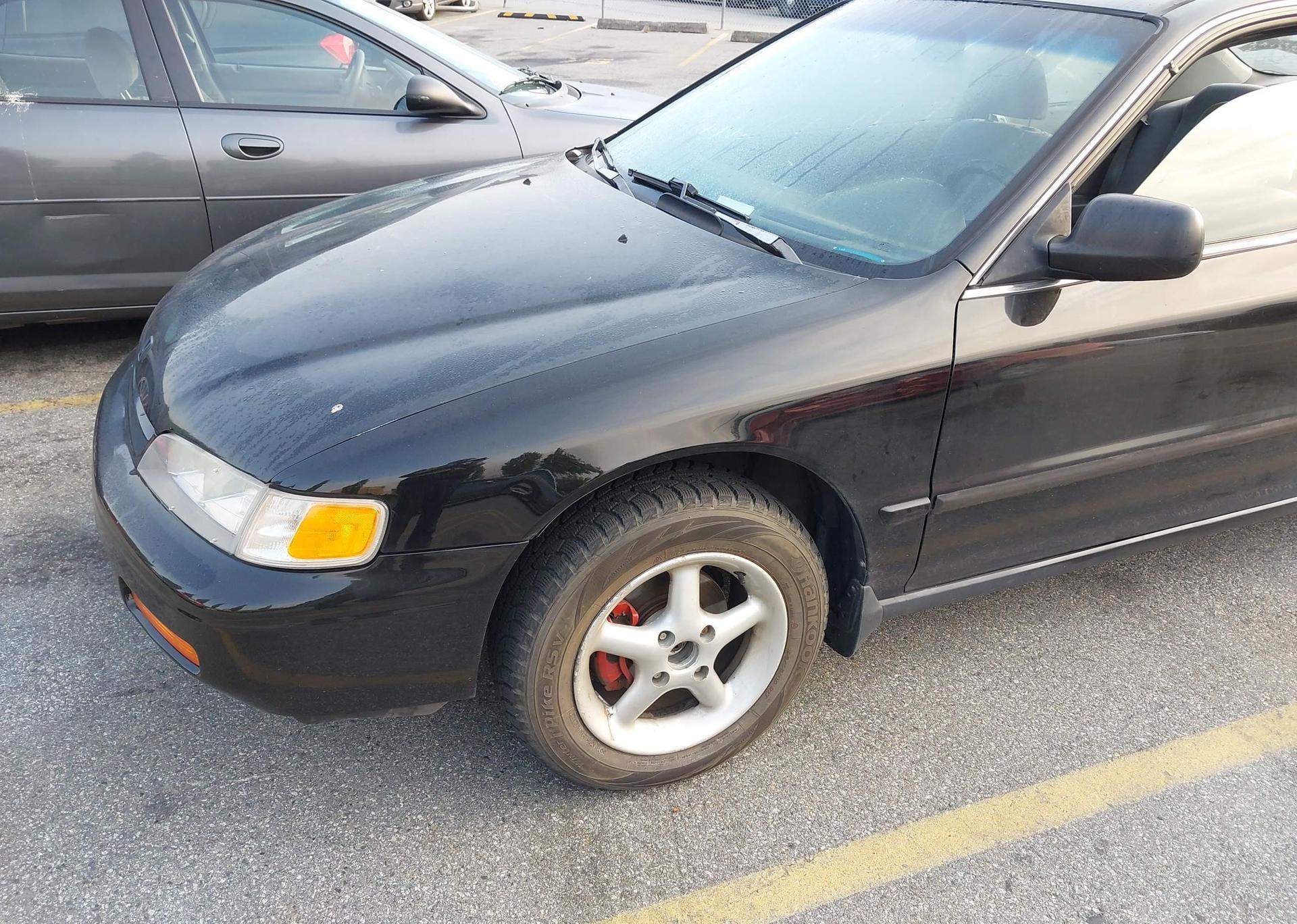 1995 HONDA ACCORD LX