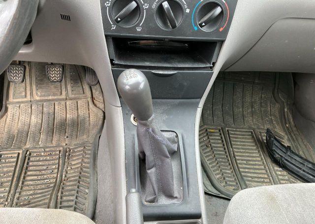 2004 TOYOTA COROLLA CE
