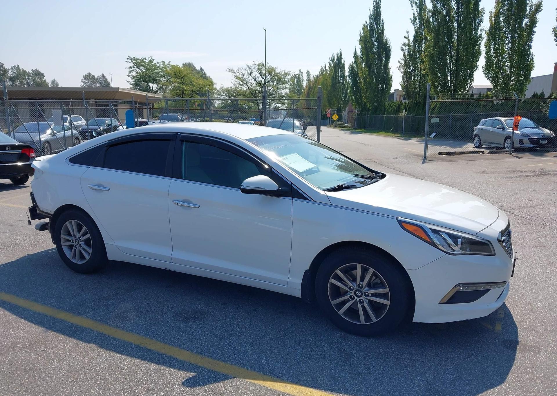 2015 HYUNDAI SONATA SE