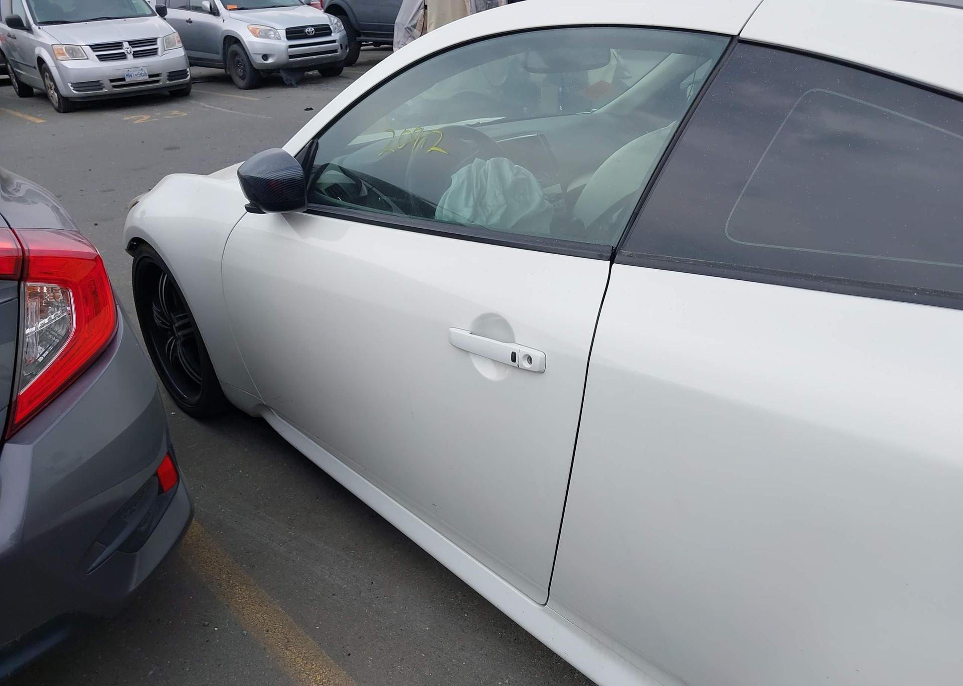 2011 INFINITI G37