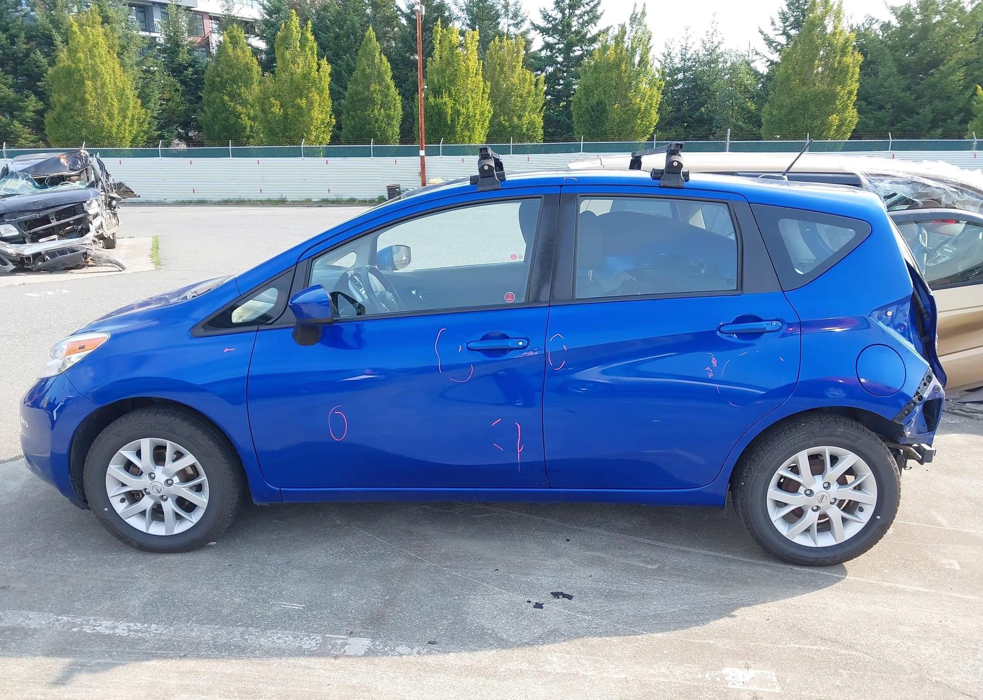 2016 NISSAN VERSA