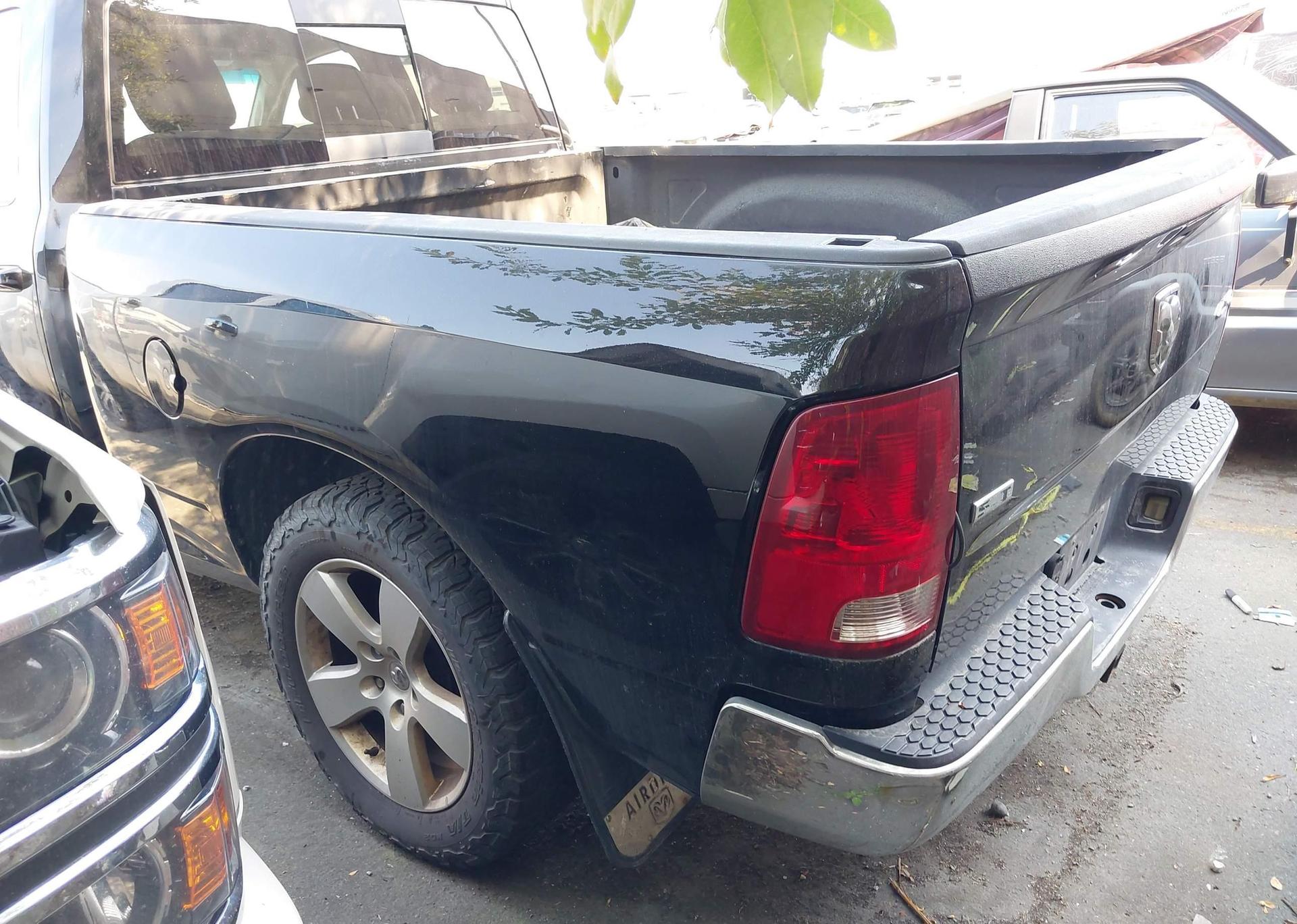 2012 DODGE RAM 1500 SLT