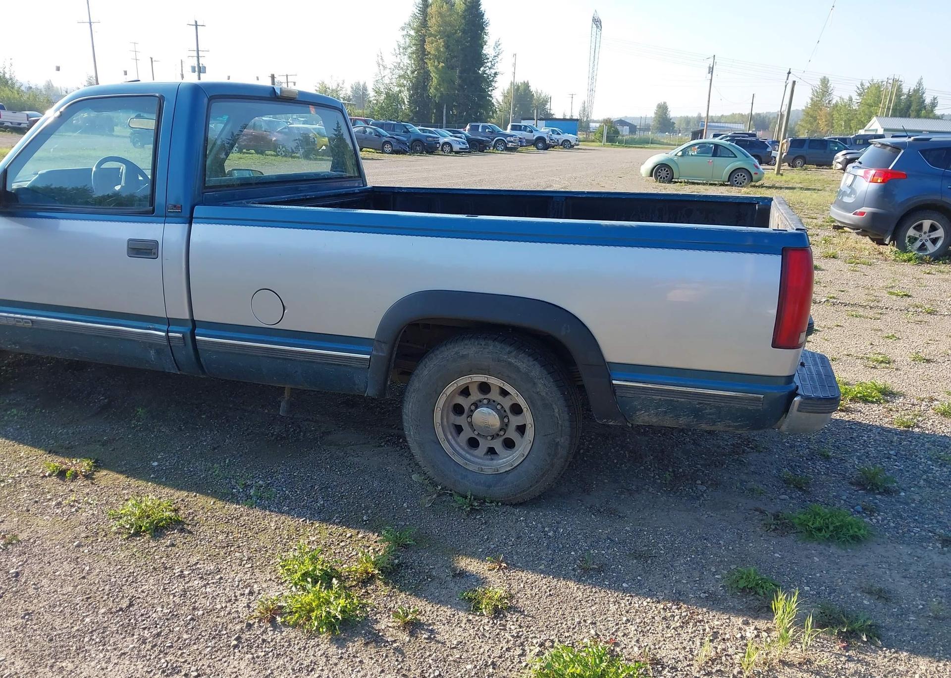 1990 GMC SIERRA C2500