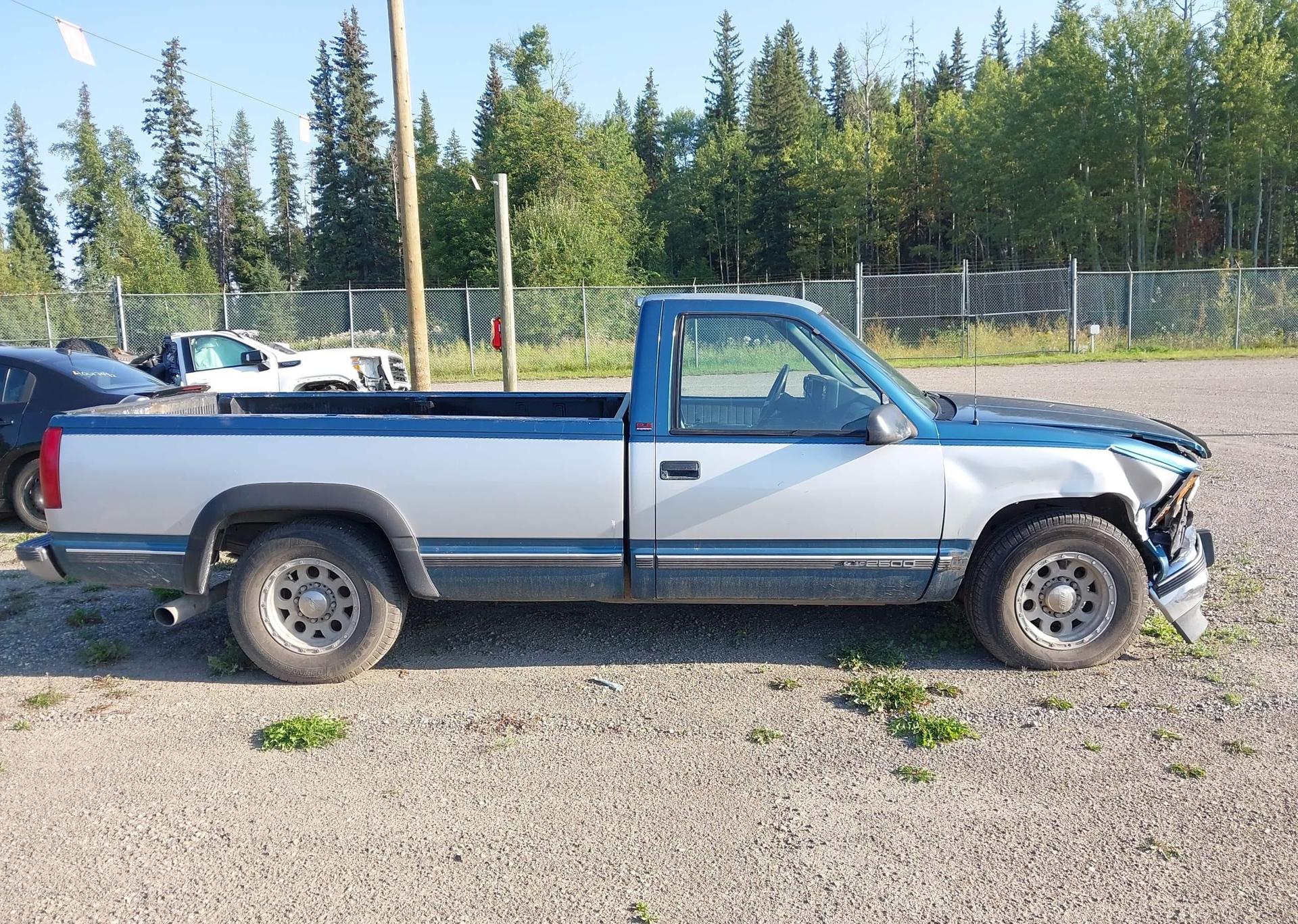 1990 GMC SIERRA C2500