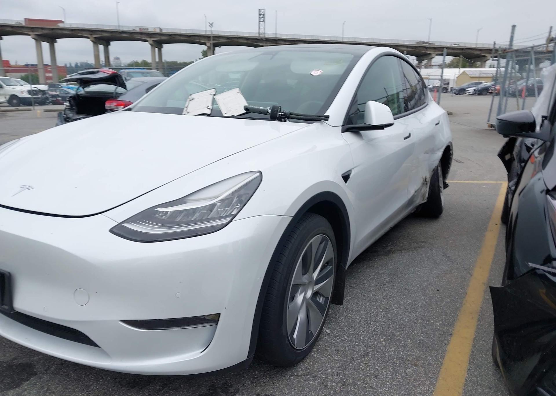 2022 TESLA MODEL Y