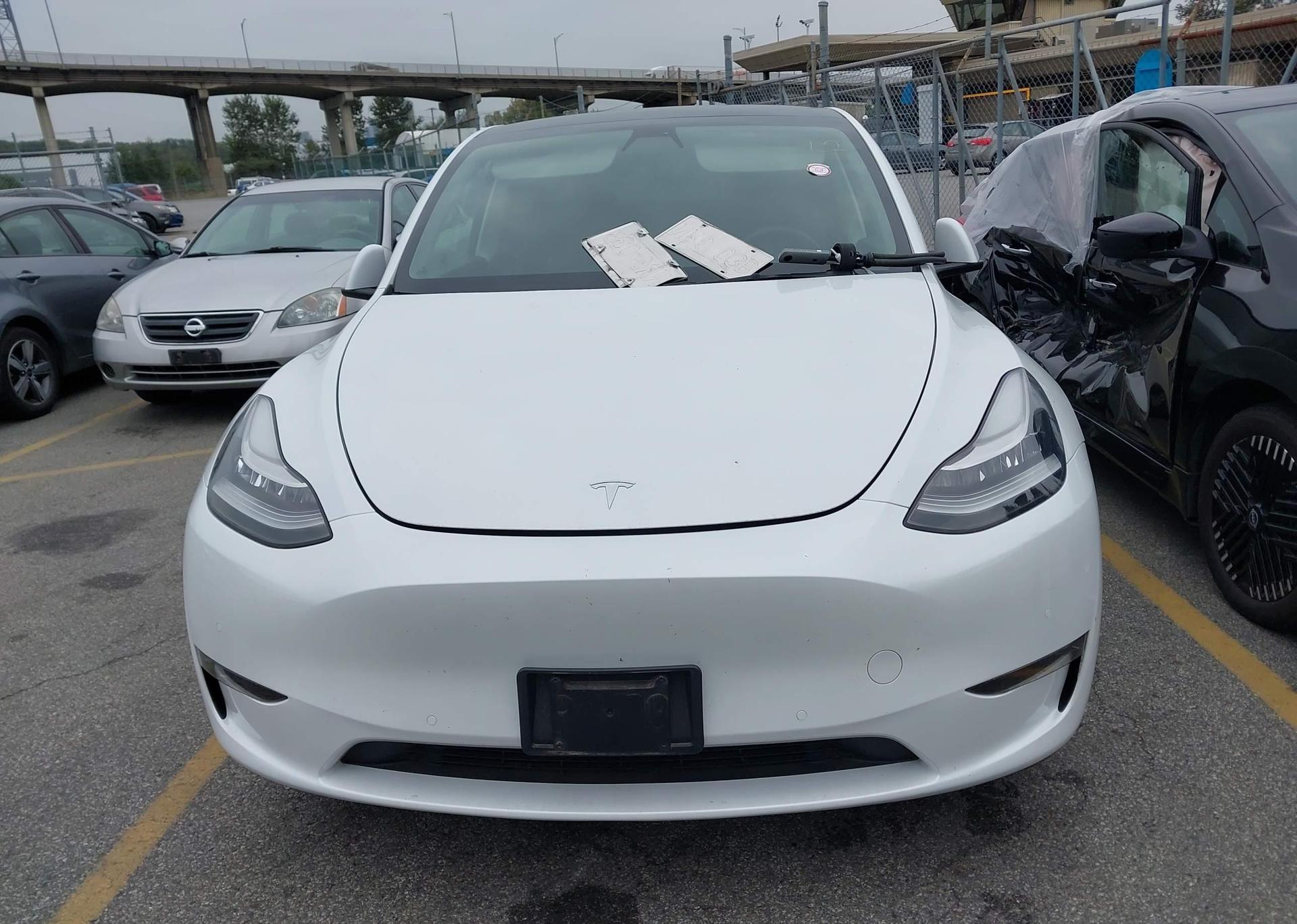 2022 TESLA MODEL Y
