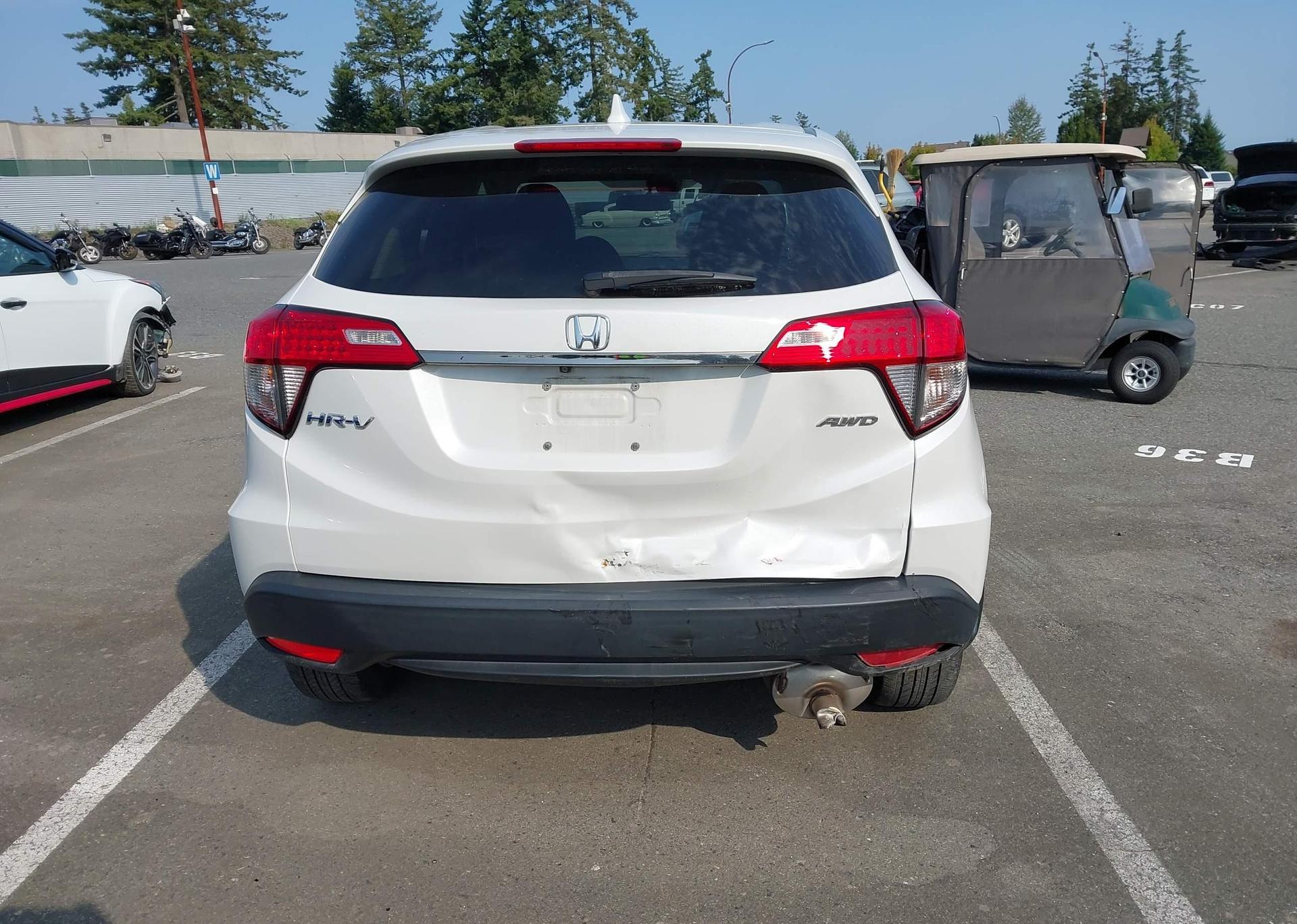 2020 HONDA HR-V LX