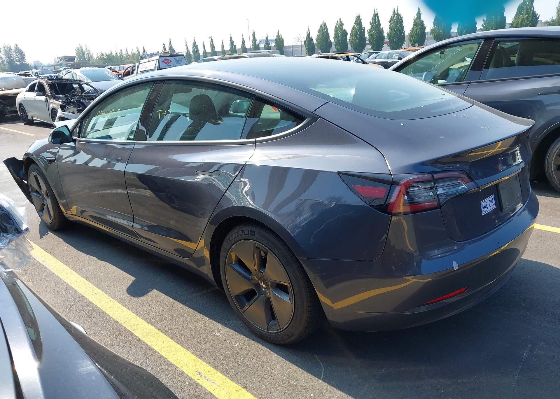 2021 TESLA MODEL 3
