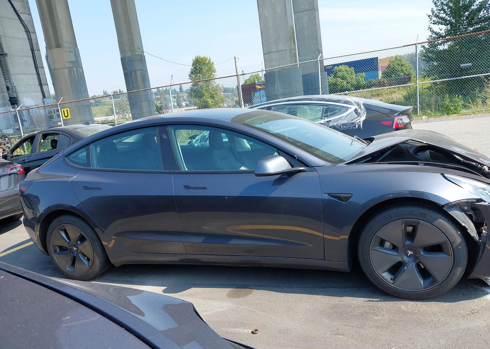 2021 TESLA MODEL 3