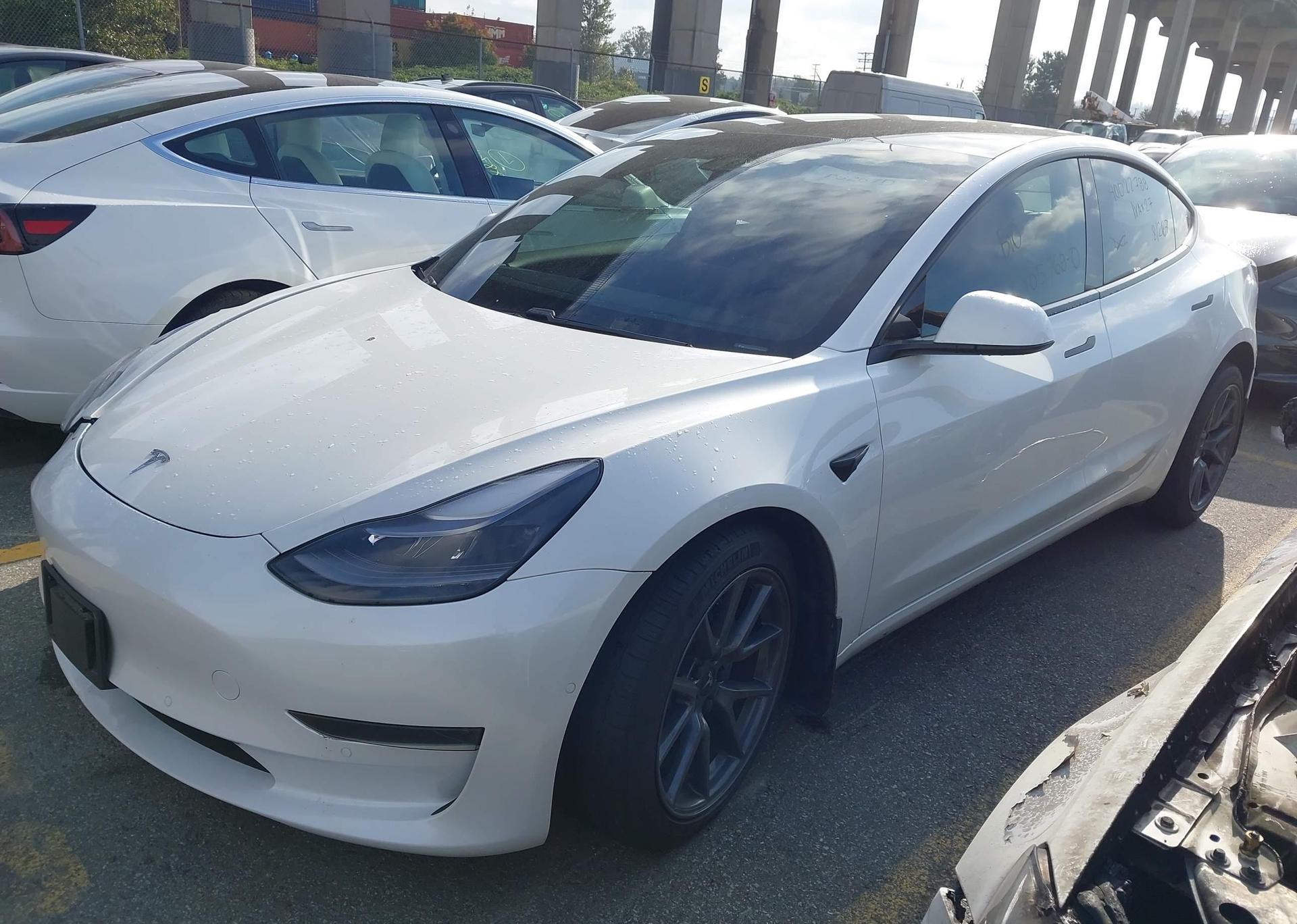 2021 TESLA MODEL 3