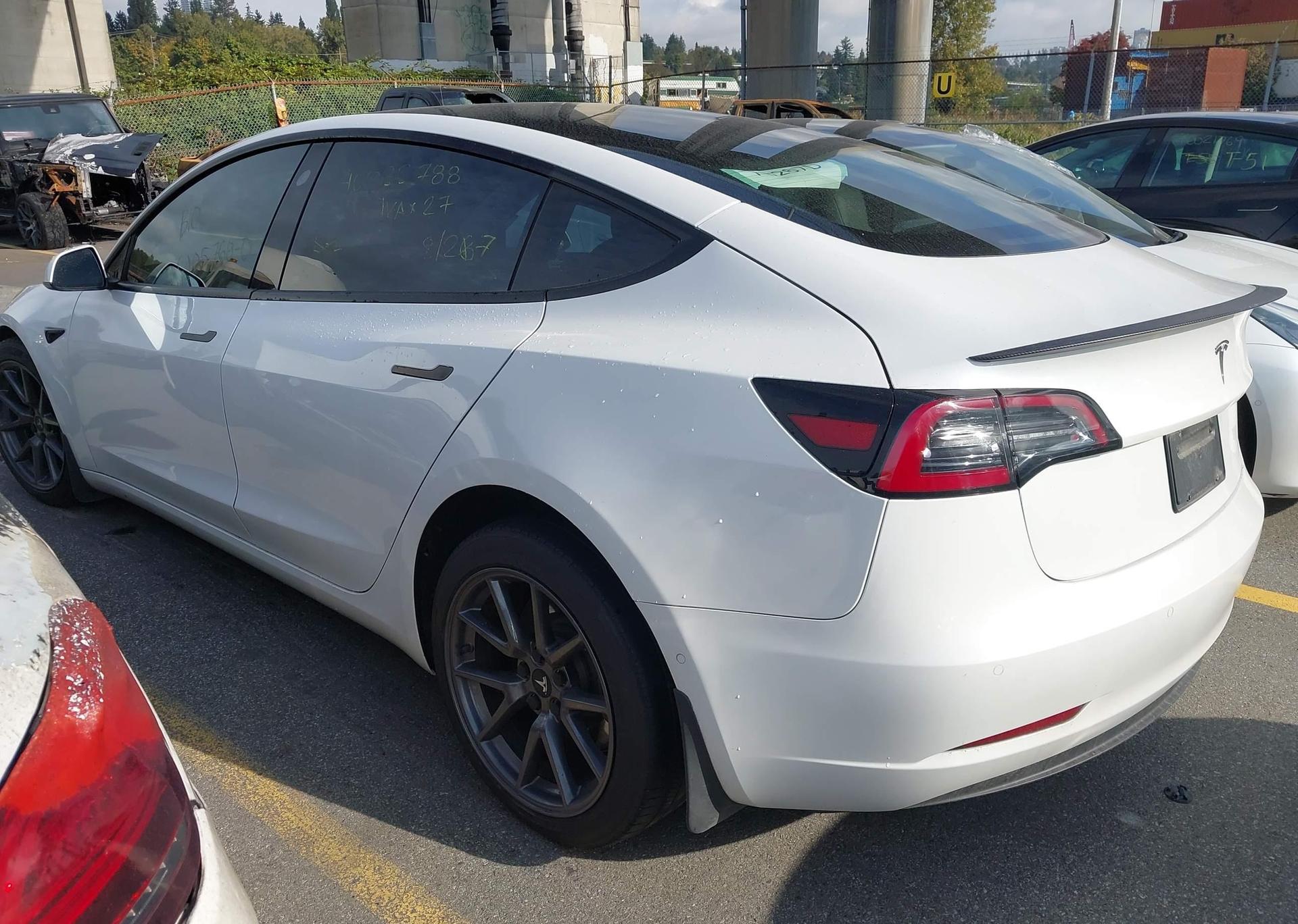 2021 TESLA MODEL 3