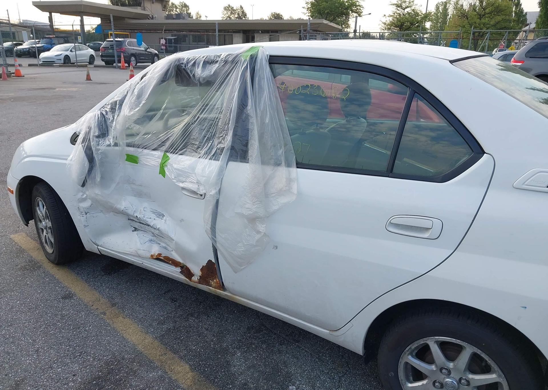 2001 TOYOTA PRIUS