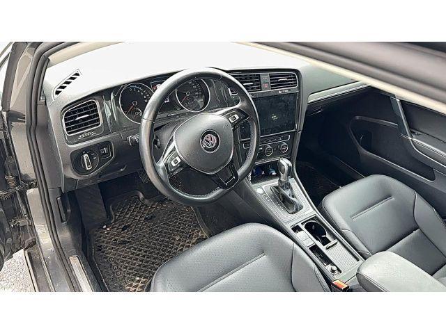 2019 VOLKSWAGEN GOLF