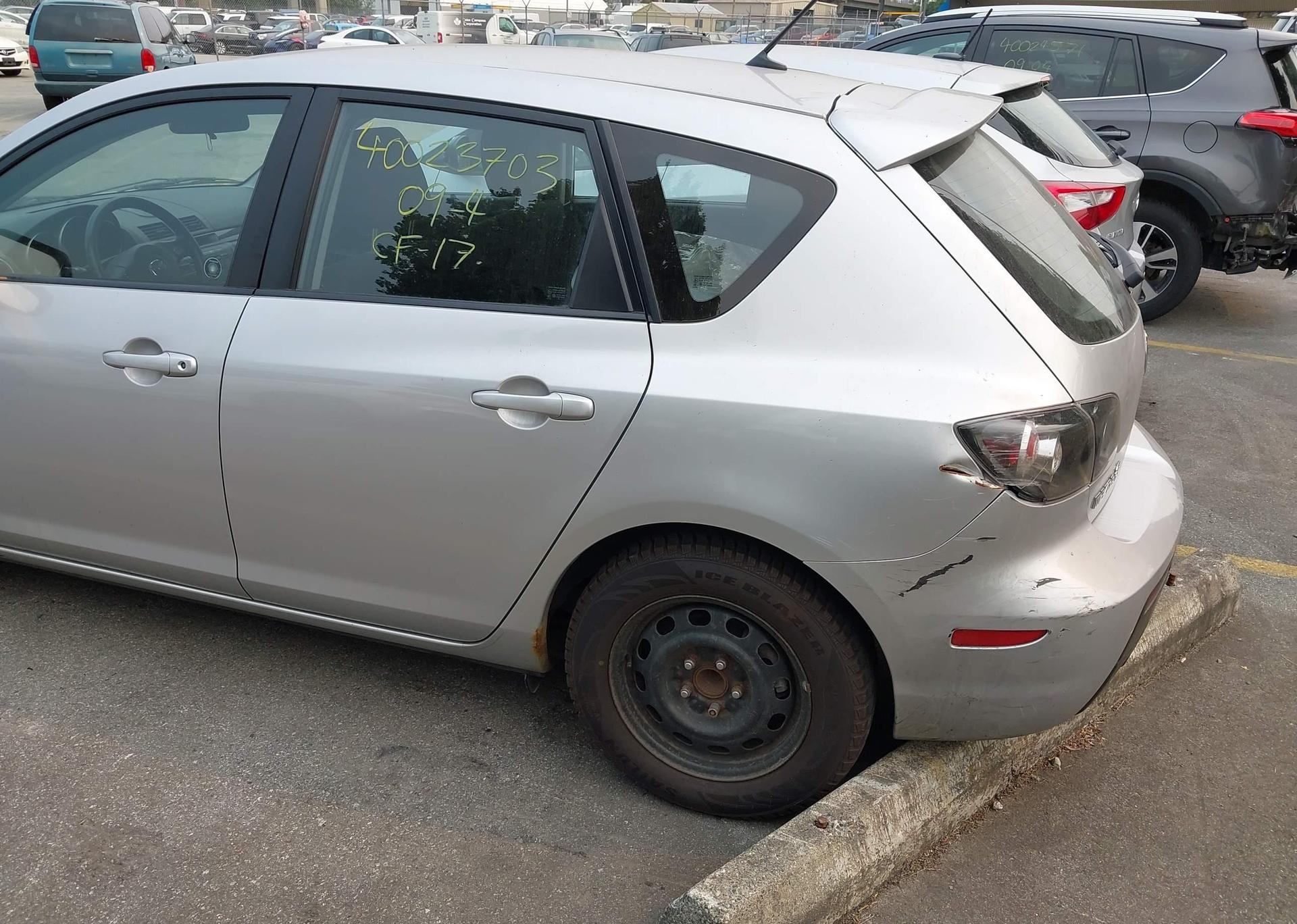2009 MAZDA 3 I