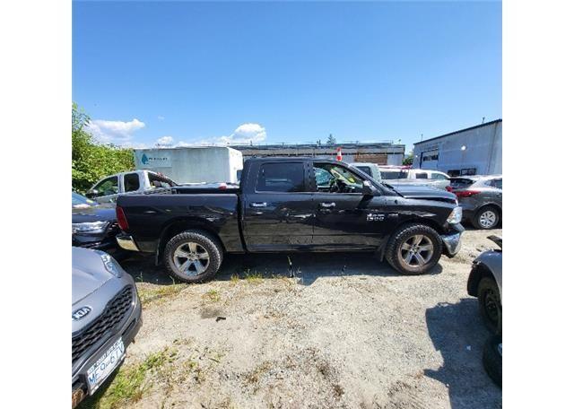 2016 RAM 1500 SLT