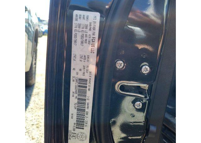 2016 RAM 1500 SLT