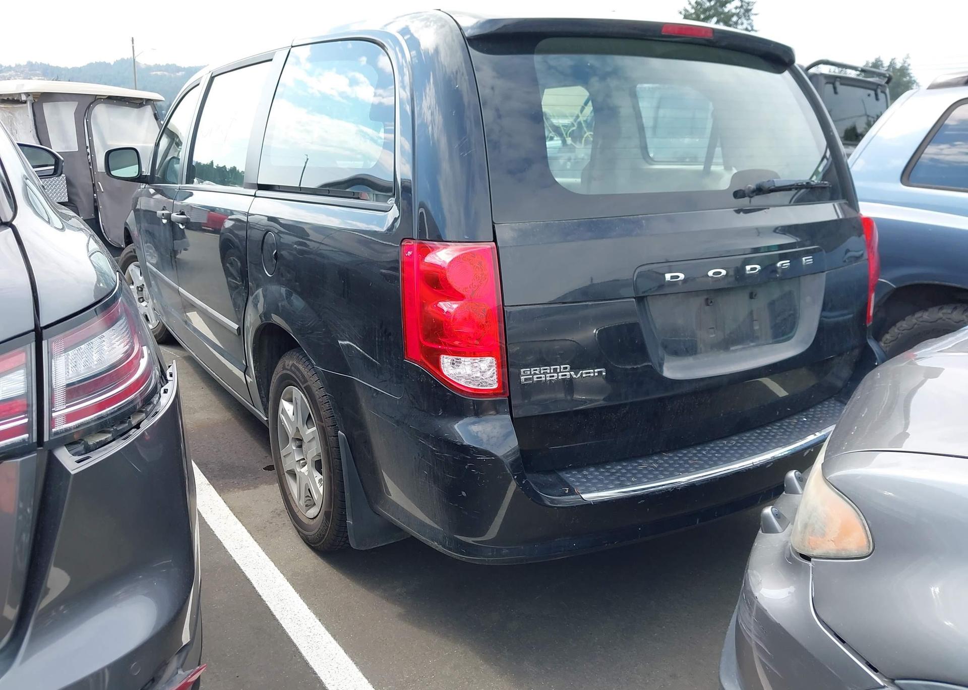2012 DODGE GRAND CARAVAN SE