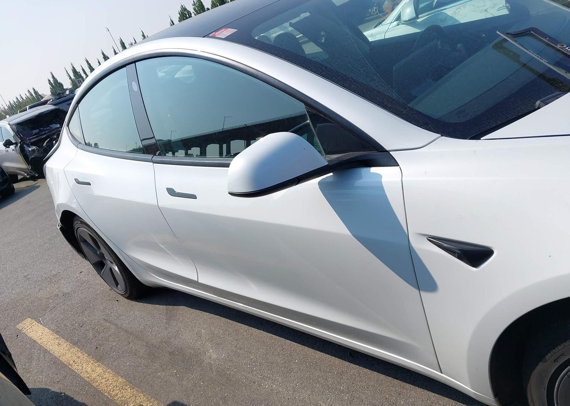 2021 TESLA MODEL 3