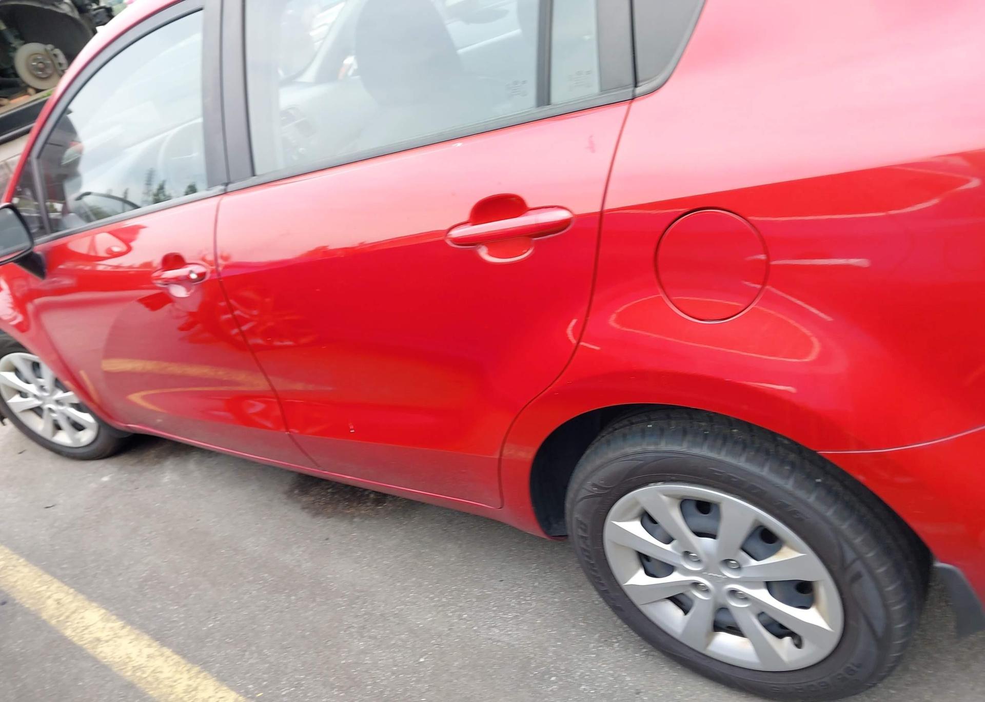 2015 KIA RIO LX