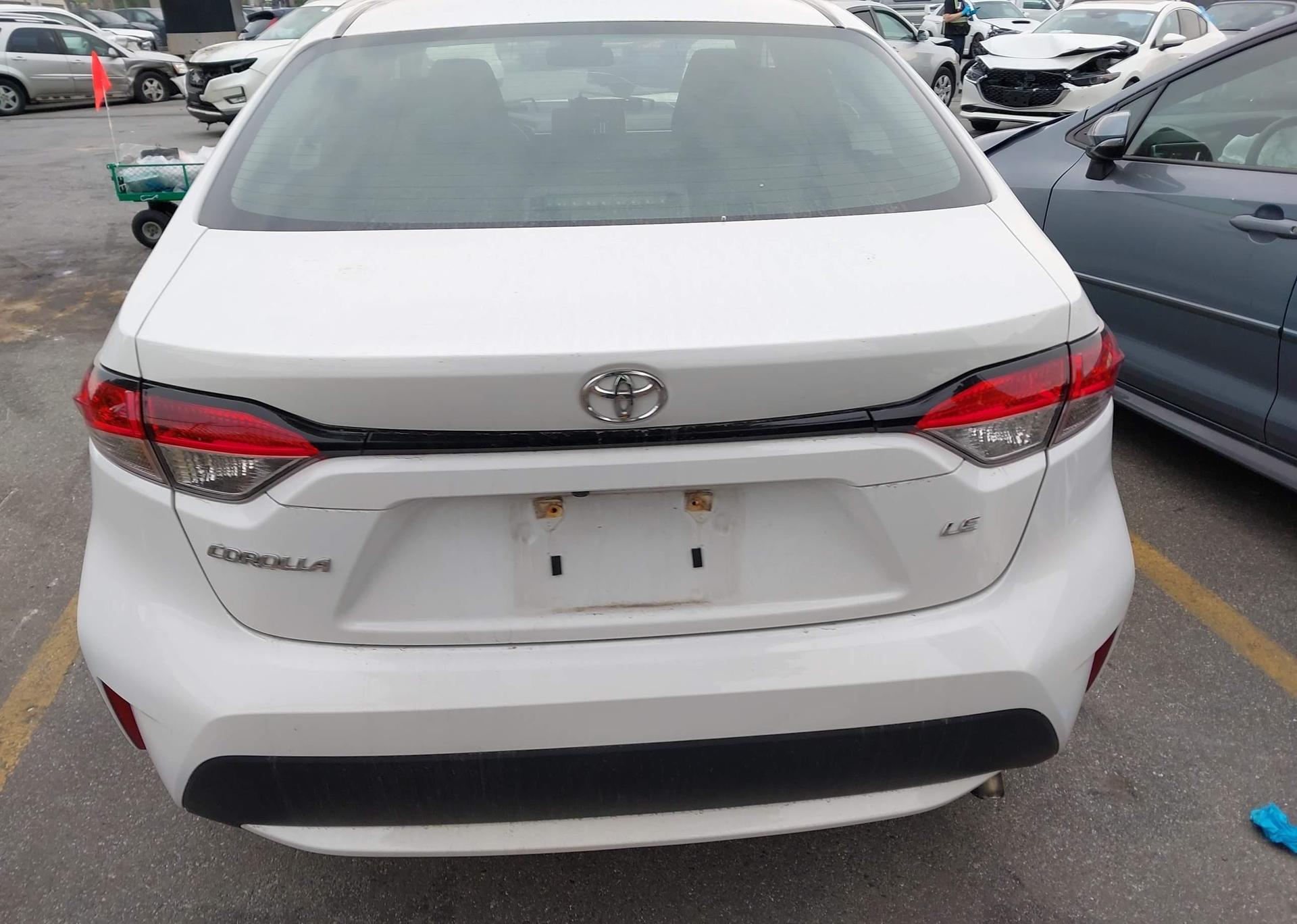 2021 TOYOTA COROLLA LE