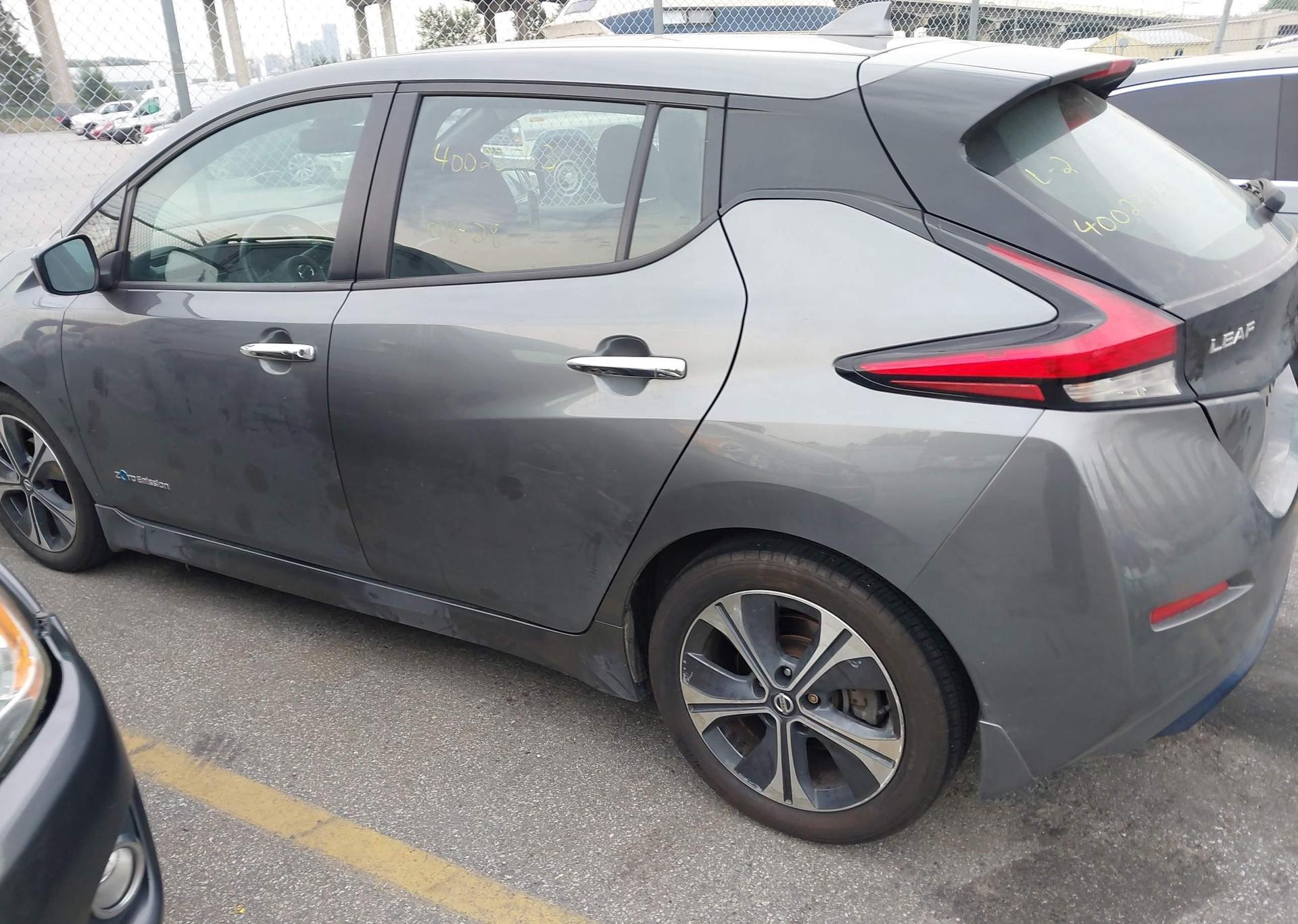 2019 NISSAN LEAF