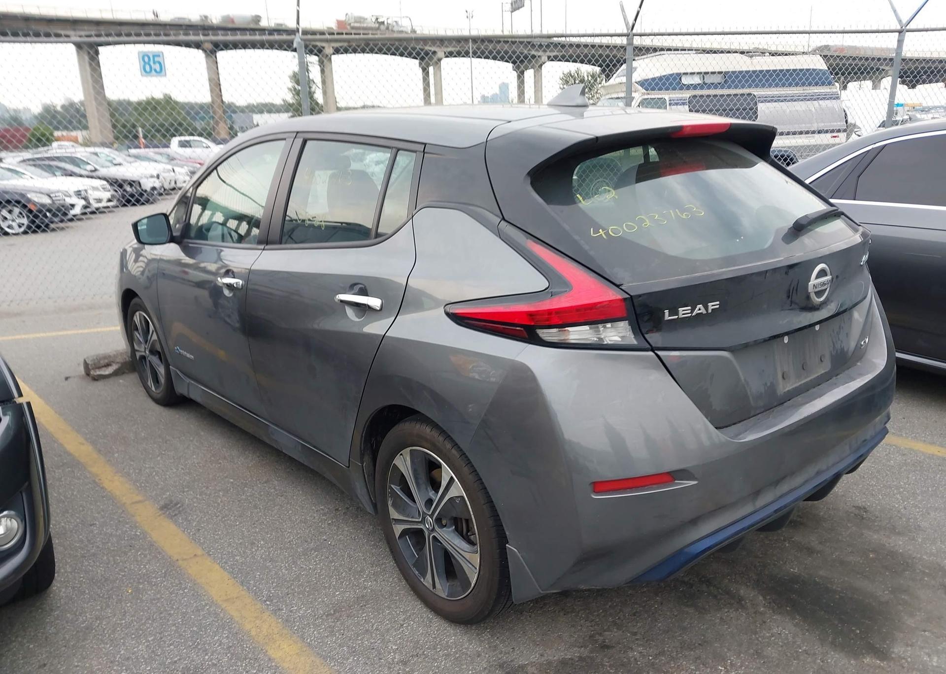 2019 NISSAN LEAF