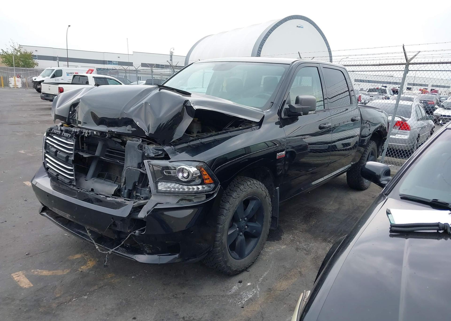 2014 RAM 1500 SPORT