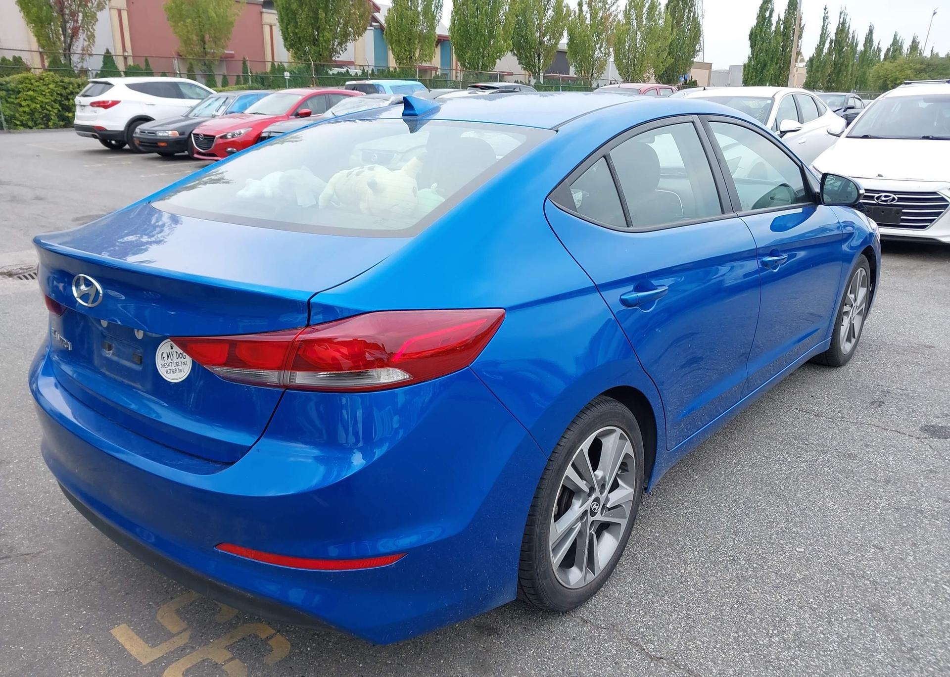 2017 HYUNDAI ELANTRA SE