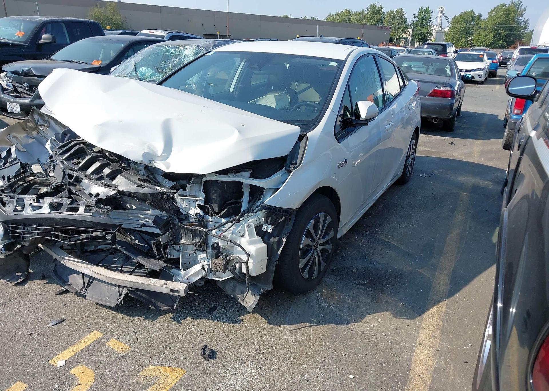 2020 TOYOTA PRIUS