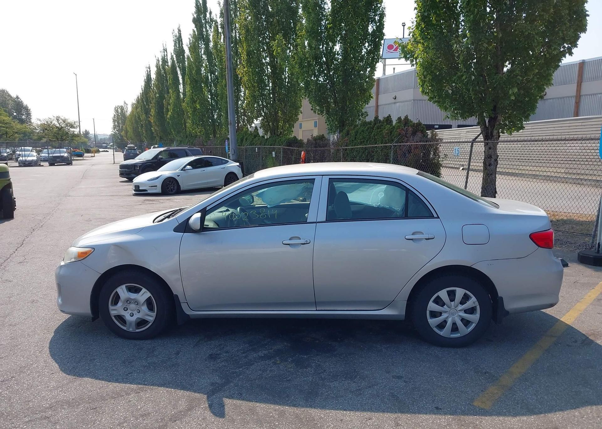 2013 TOYOTA COROLLA S