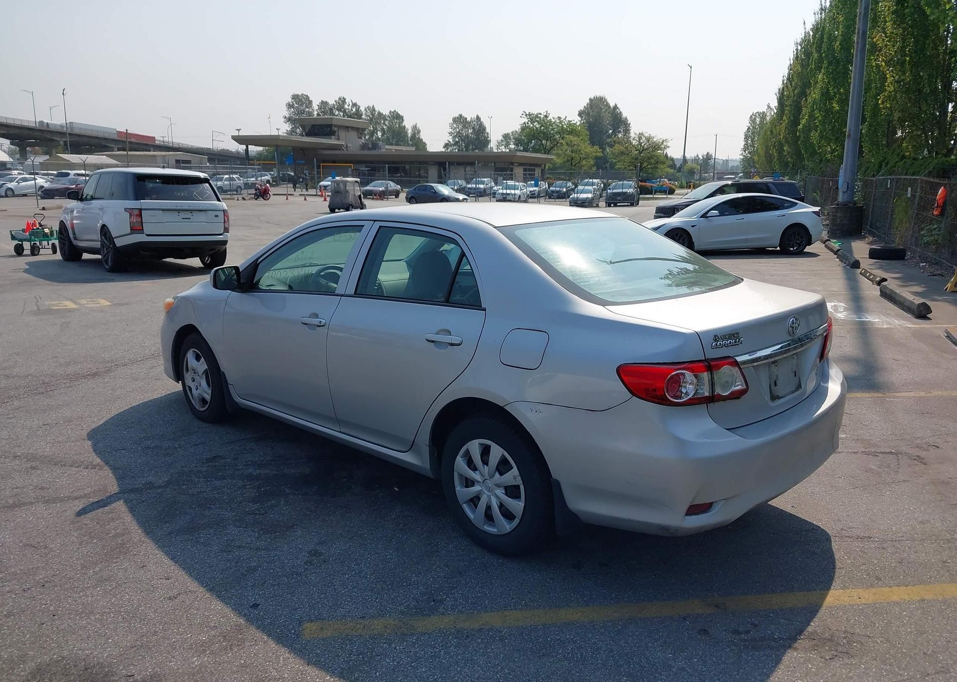 2013 TOYOTA COROLLA S
