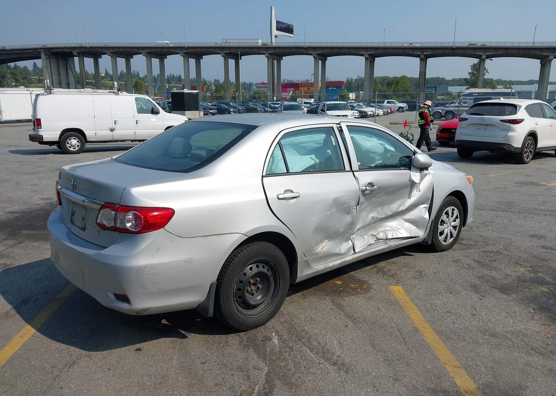 2013 TOYOTA COROLLA S