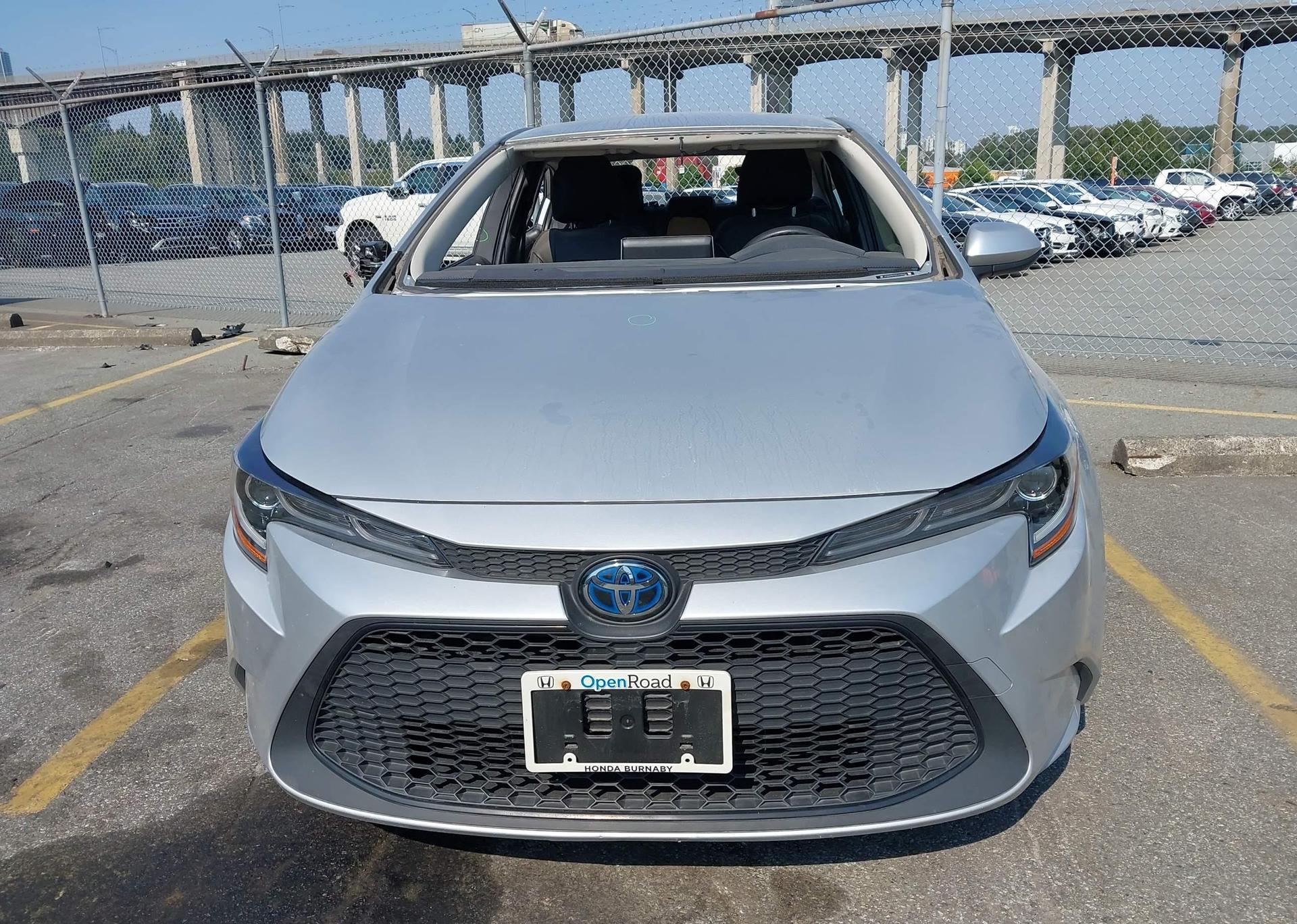 2021 TOYOTA COROLLA