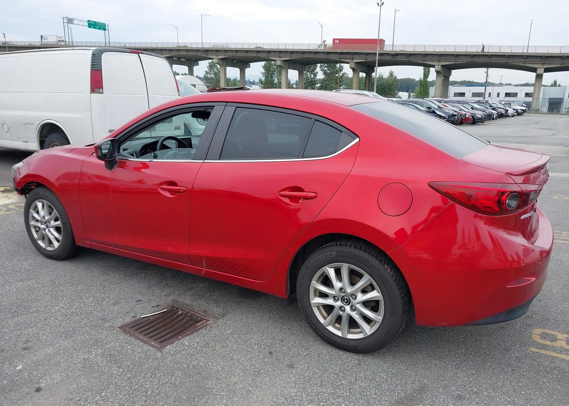 2015 MAZDA 3 TOURING