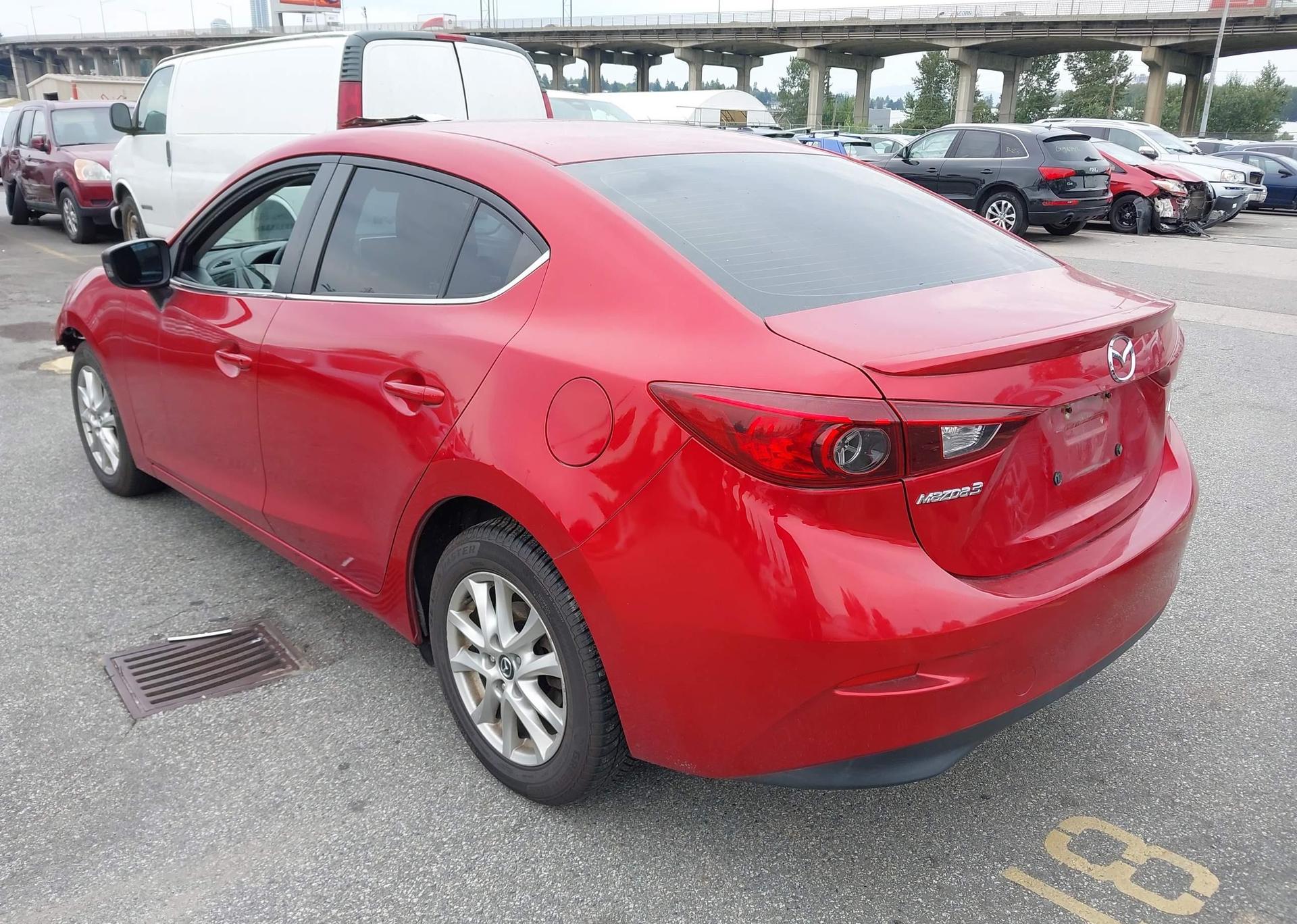 2015 MAZDA 3 TOURING