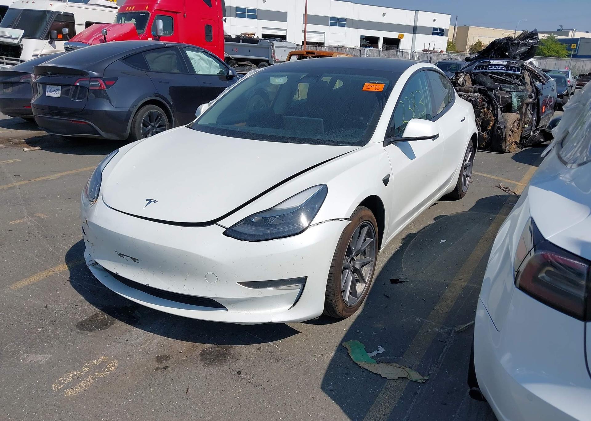 2022 TESLA MODEL 3