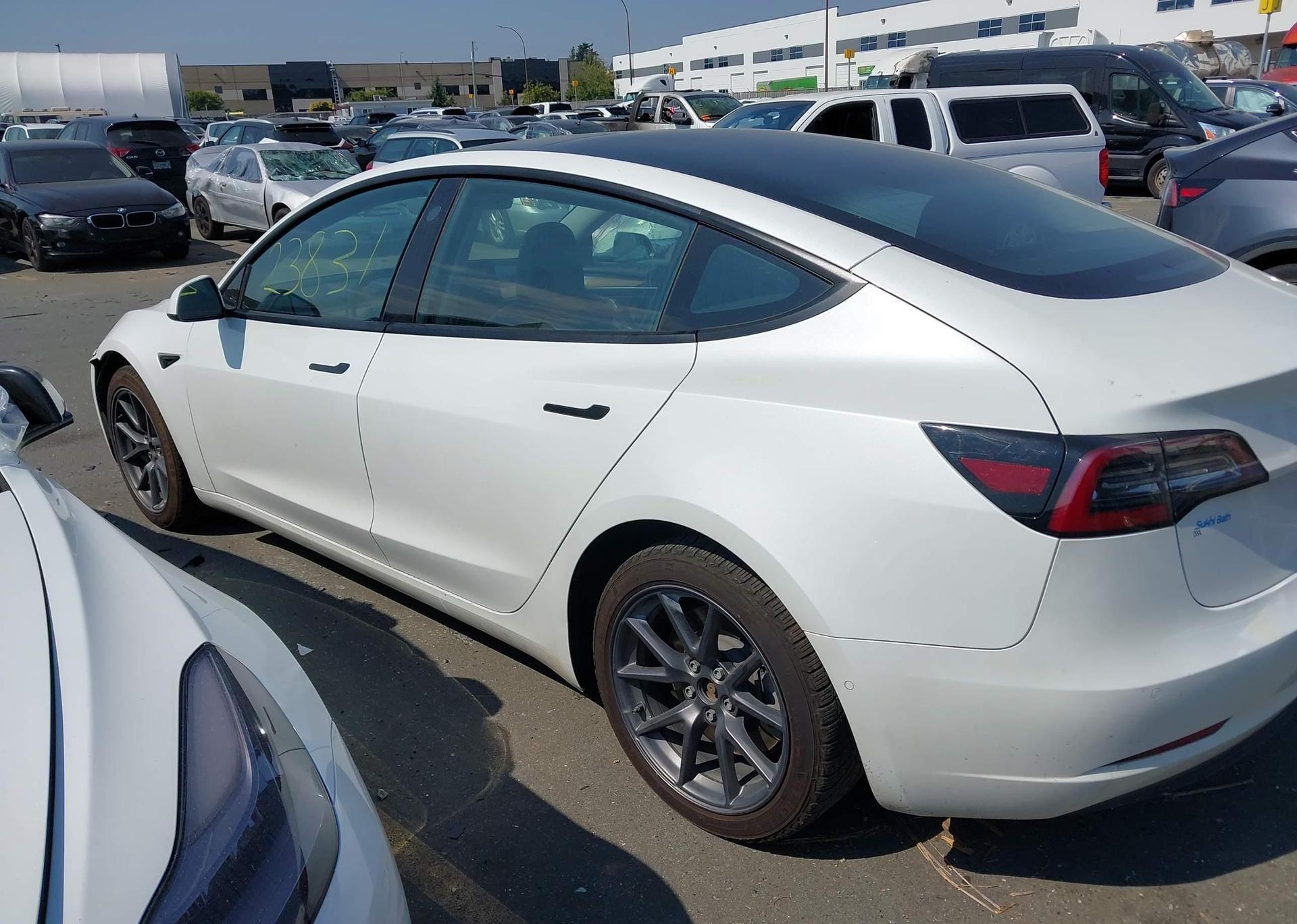 2022 TESLA MODEL 3